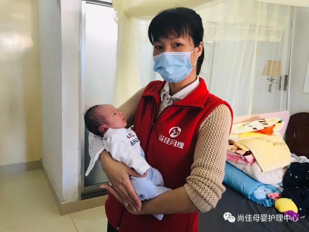 尚佳專(zhuān)業(yè)月嫂丨預防丨乳腺炎，怎么辦？